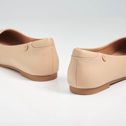 Ladies Round Toe Slip On Loafer