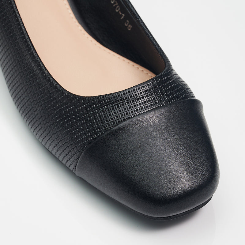 Load image into Gallery viewer, Ladies Round Point Heels
