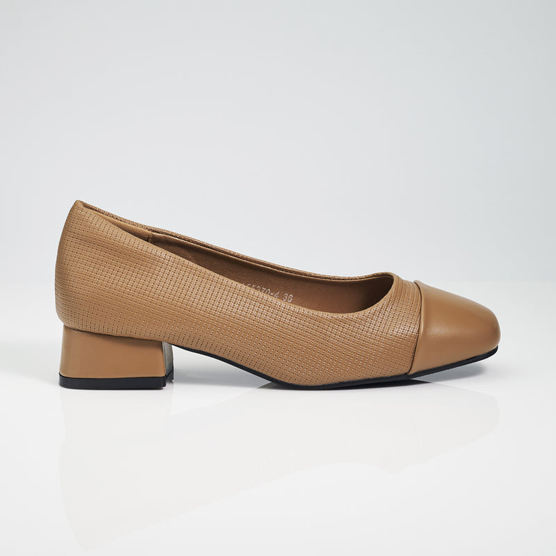 Load image into Gallery viewer, Ladies Round Point Heels
