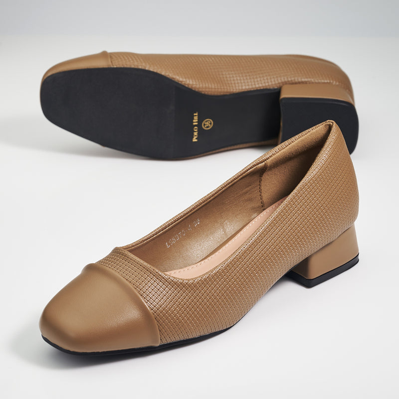 Load image into Gallery viewer, Ladies Round Point Heels
