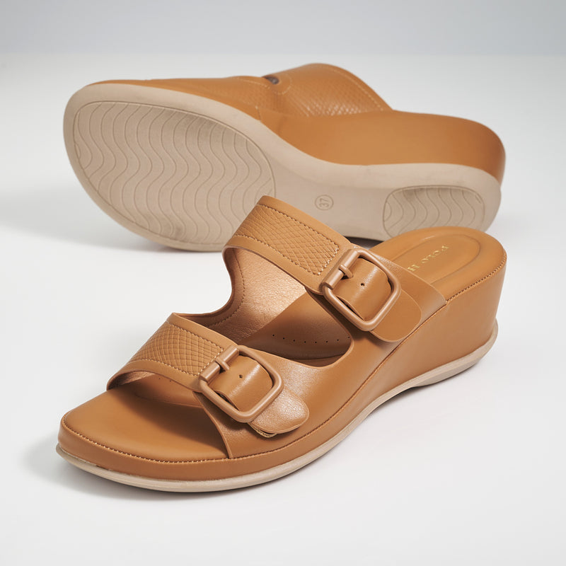 Load image into Gallery viewer, Ladies Two Band Wedges Sandals
