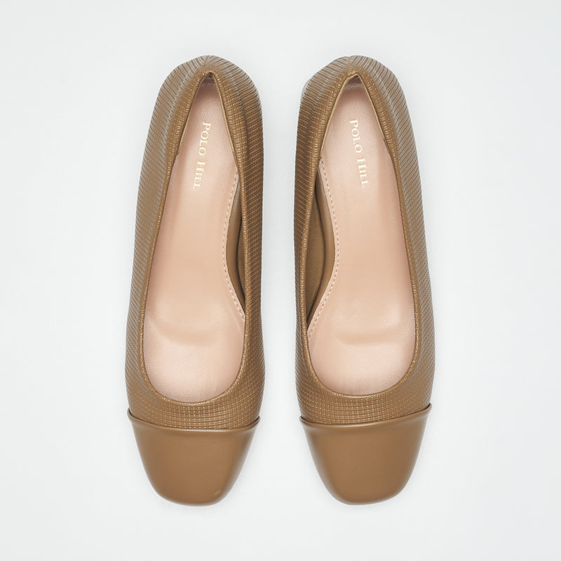 Load image into Gallery viewer, Ladies Round Point Heels
