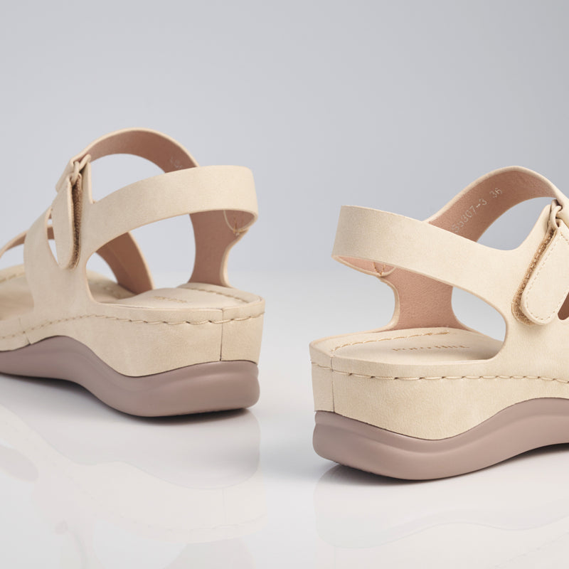 Load image into Gallery viewer, Hook Loop Strap Wedge Sandals
