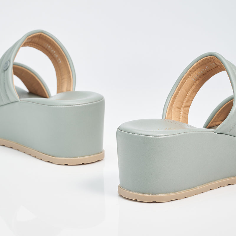 Load image into Gallery viewer, Ladies Two Band Wedges Sandal
