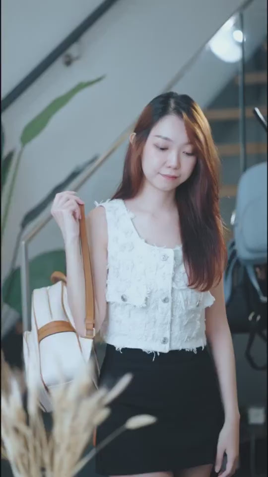 Load and play video in Gallery viewer, Casual Backpack
