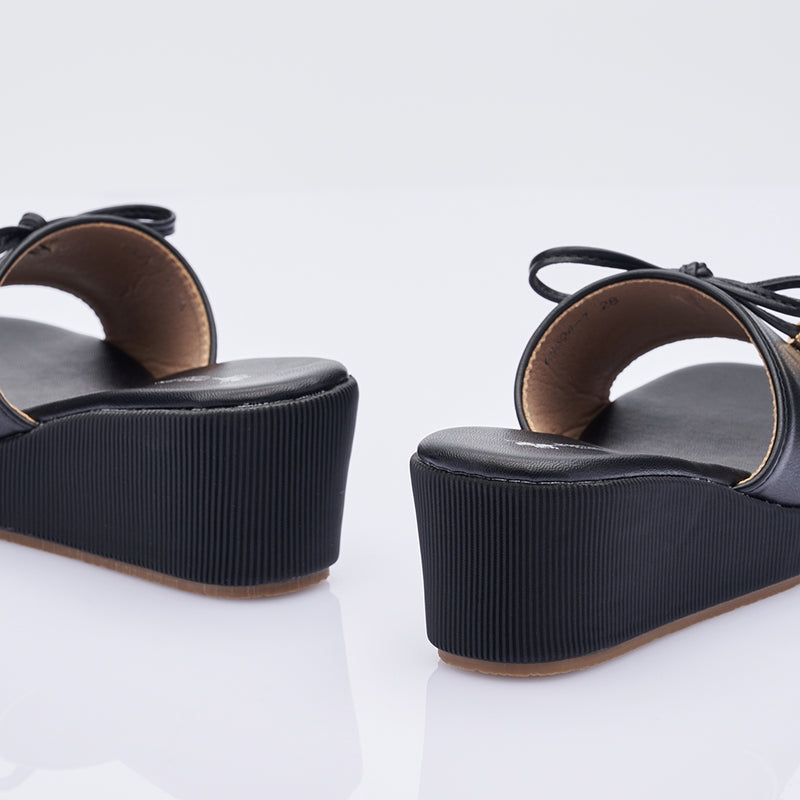 Load image into Gallery viewer, Kid Girl Bow Tie Wedge Sandals
