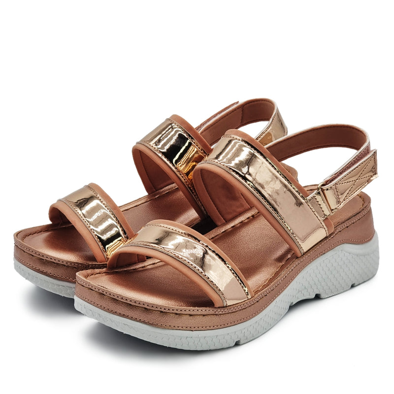 Load image into Gallery viewer, Hook &amp; Loop Glossy Strap Sandals
