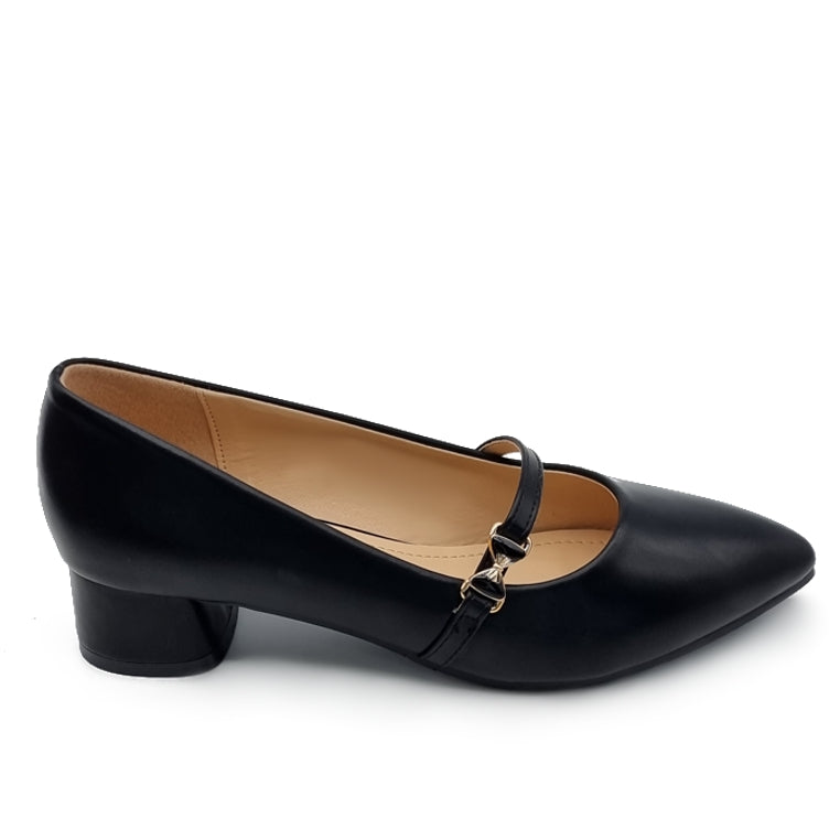 Load image into Gallery viewer, Front Strap Pointed Ballet Pumps
