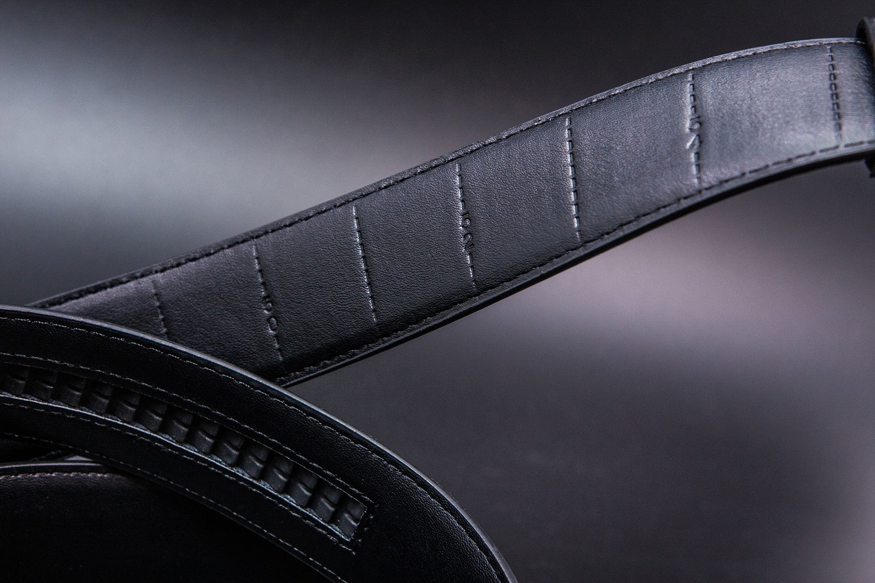 Premium Series Faux Leather Automatic Buckle 140cm Belt Gift Box